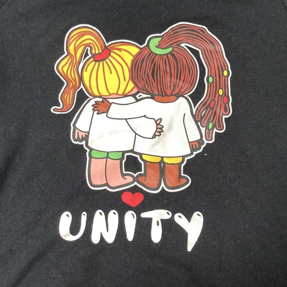 black tee - Picture 2 of 4